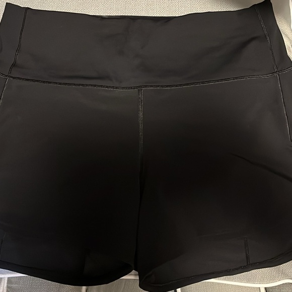 Lululemon speed up shorts black - Picture 1 of 3